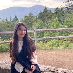 Meet your Posher, Sara